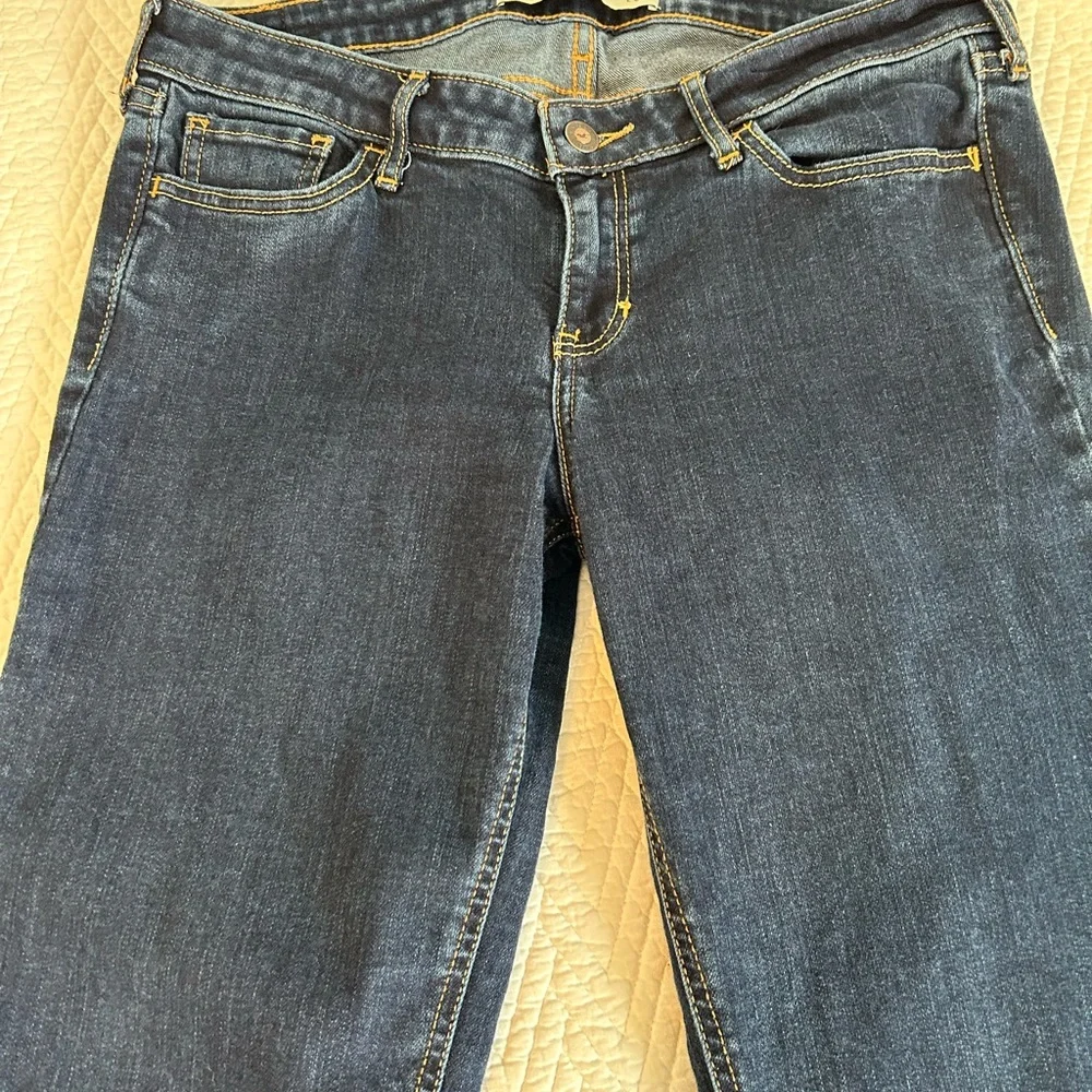 Hollister women’s jeans